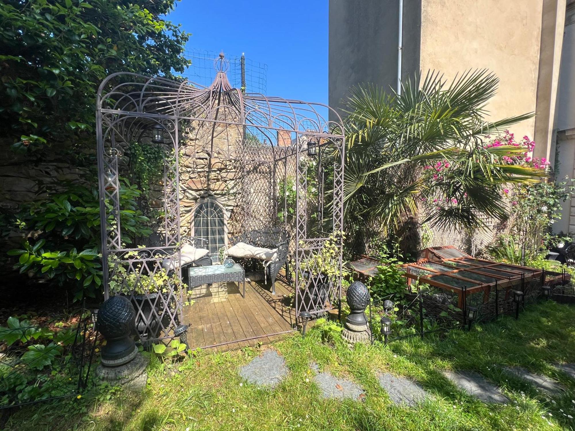 Duplex Au 2Eme Et De Notre Maison -Acces Au Jardin-Smart Tv-Streaming-Wifi Le Mans Exteriér fotografie